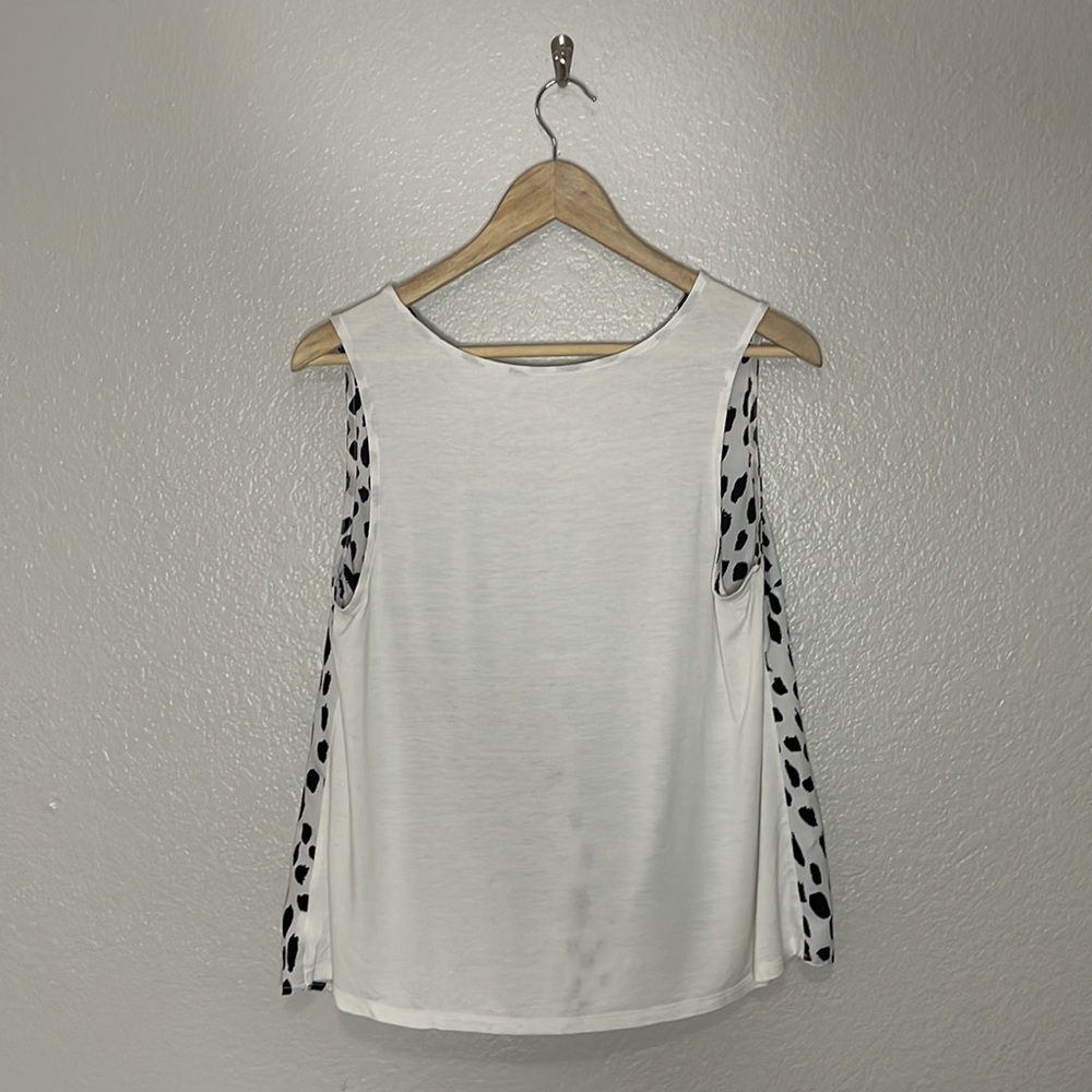 A NEW DAY Tank Top | Black & White | Medium - Picture 6 of 7